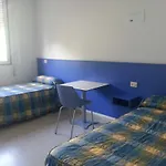 Vandrerhjem Albergue Lug 2 *