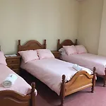 Vandrerhjem Albergue Lug 2 *